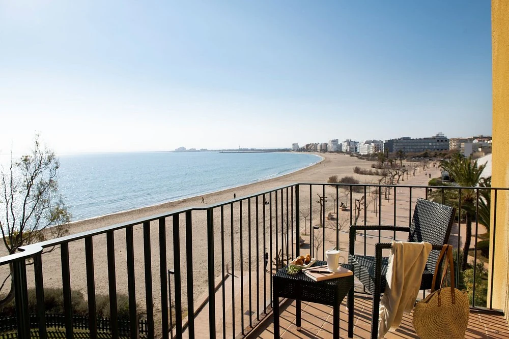 Habitación Superior Vista Mar Frontal del Hotel Roses Platja